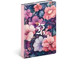 NOTIQUE 18-mesačný diár Petito - Kytica 2025/2026 - Východný / 11 x 17 cm