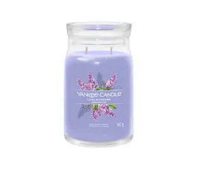 Yankee Candle Signature Lilac Blossoms veľký pohár 567g / doba horenia až: 90h