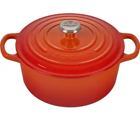 Le Creuset Signature Hrniec s pokrievkou 22 cm oranžová