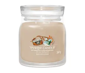 Yankee Candle Signature Afternoon Scrapbooking 368g / doba horenia až: 50 h