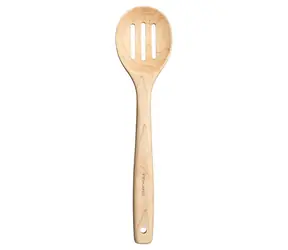 Fiskars Folken 1075684 Lyžica s výrezmi perforovaná 29 cm / drevo