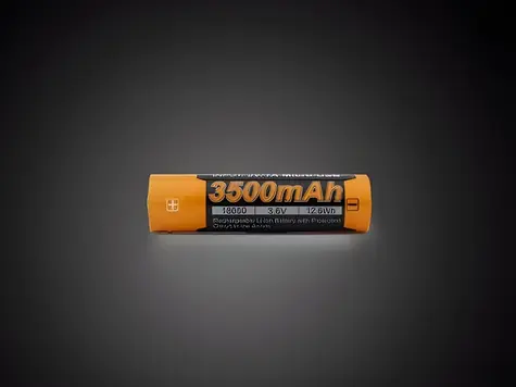 Fenix MR18650 / Dobíjacia batéria 18650 / 3.6V / 3500 mAh / Li- ION / Micro-USB