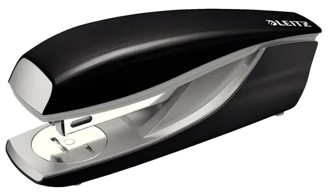 Leitz NeXXt STYLE 5562 saténovo čierna / Stolová zošívačka / 3 mm / až 30 listov / P3 24/6 a 26/6