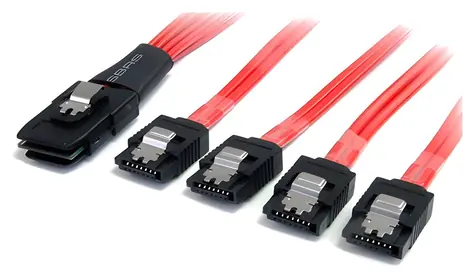 StarTech Kábel SAS SFF-8087 na 4X SATA čierna / Kábel SAS / SFF-8087 - 4X SATA / 0,05 m