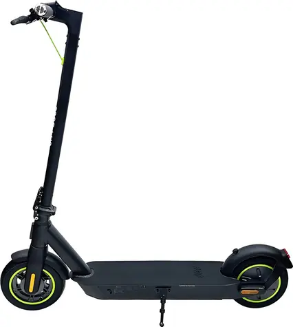 City Boss RS500 čierna / Elektrická kolobežka / 500W / 25 km/h / dojazd 45 km / 36V/15Ah / 10" pneu