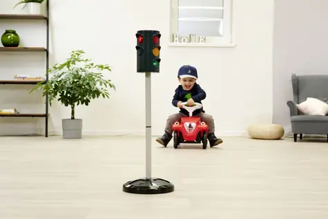 Big Semafor s automatickým aj manuálnym prepínaním svetiel / Výška 71 cm / cyklus 45 s / automatické vypnutie po 30 min