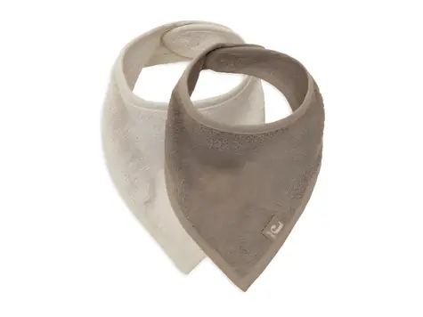Jollein Podbradník bandana 2ks Sand, Milky Coffee / bavlnené froté / 37 x 24,5 cm