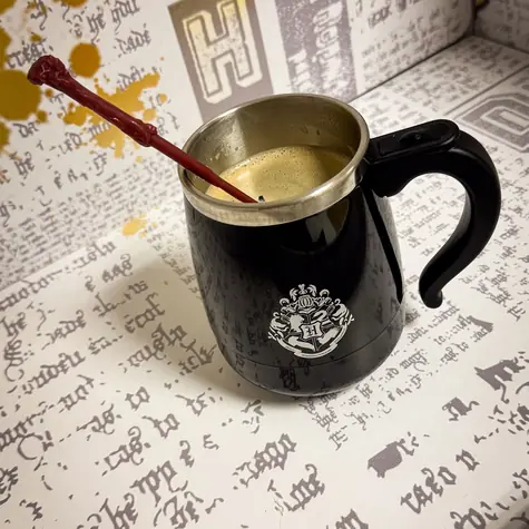 Blue Sky Studios Hrnček Harry Potter samomiešací / Hrnček / 350 ml