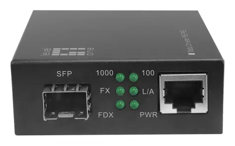 LevelOne GVT-2012 / Mediakonvertor / RJ45-SFP / GE / PoE PSE 30W