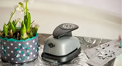 WEDO Motívový dierovač Pop UP Kvetina / Dierovač / 3D efekt / do 220 g/m2