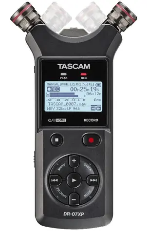 Tascam DR-07XP / Audio rekordér / USB-C / microSD / 32-bit / 48 kHz / vstavaný mikrofón