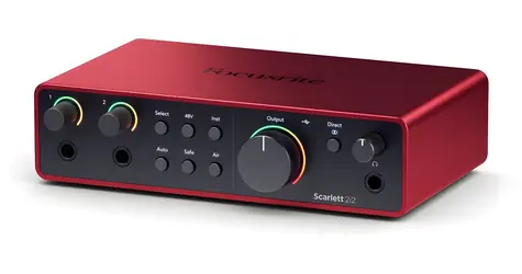 Focusrite Scarlett 2i2 4th Gen čierno-červená / Externá zvuková karta / USB-C / 2x XLR / Phantomové napájanie