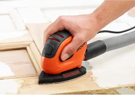 Black&Decker BEW230BC-QS / Myšia brúska / 55 W / 15 ks príslušenstvo + taška