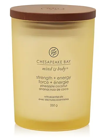 Chesapeake Bay Strength + Energy Vonná sviečka 250 g