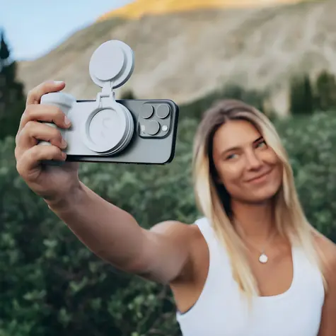 ShiftCam SnapTravel Kit Essential biela / Sada pre mobilné fotografovanie / grip / LED svetlo / selfie statív