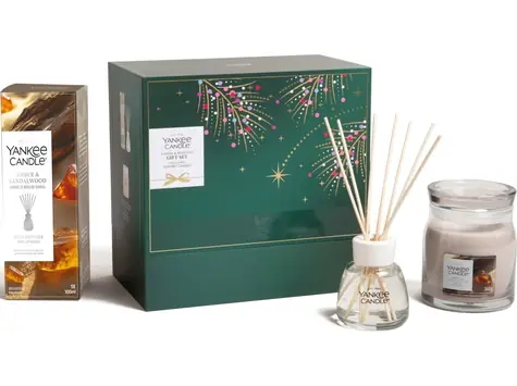 Yankee Candle Amber & Sandalwood / Darčeková sada / Sviečka + difuzér 100 ml / Vianočné 2026