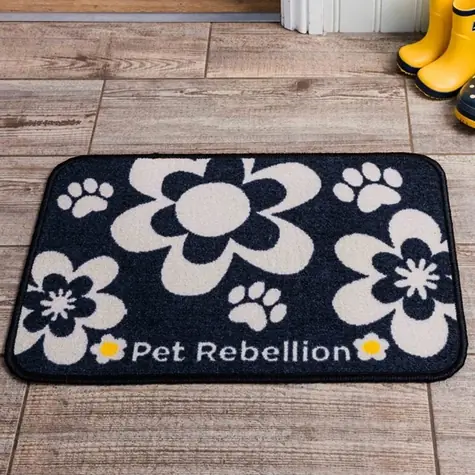 Pet Rebellion Dinner Mate Flowers Black Koberček pod misku 40x60cm