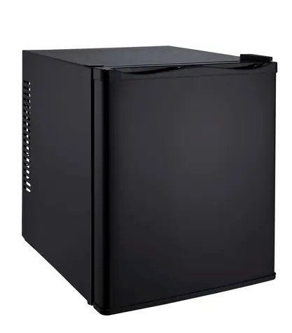 Guzzanti GZ 44 čierna / Termochladnička / 40 l / 5-10 ° C / 2x polička + 2x priehradka / bezhlučná / bez kompresora