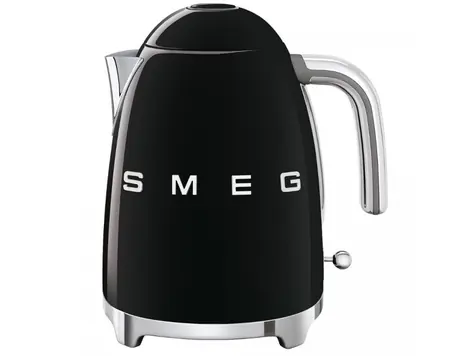 SMEG 50's Retro Style čierna / Rýchlovarná kanvica / 1.7L / 2400W