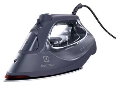 Electrolux E6SI1-4MN sivá / Naparovacia žehlička / 2500W / 40g-min / 330 ml
