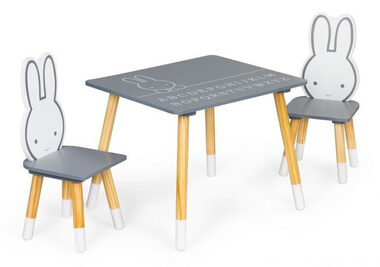 ECOTOYS Detský drevený stôl s dvoma stoličkami Zajačik
