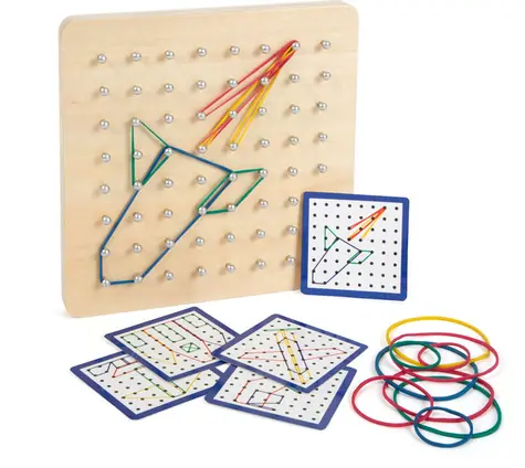 Small Foot Drevená doska Geoboard / od 3 rokov