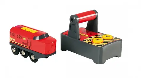 BRIO Lokomotíva na diaľkové ovládanie / od 3 rokov