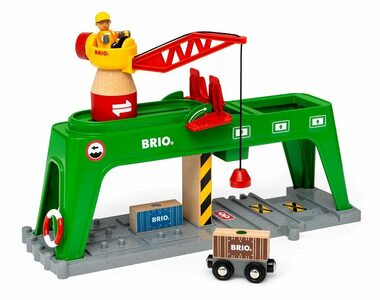 BRIO Nákladný žeriav / od 3 rokov