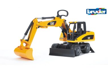 Bruder 2445 Kolesové rýpadlo CAT / 1:16 / od 4 rokov