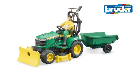 Bruder 62104 Traktor John Deere s prívesom a záhradníkom / od 4 rokov