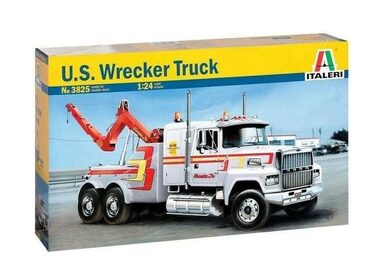 Italeri 3825 US Wrecker Truck / Plastikový model / 1:24 / Obtiažnosť 4 
