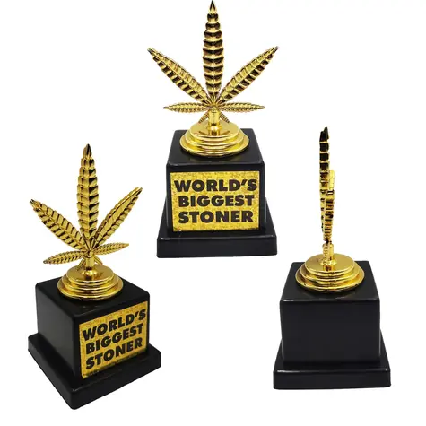 Mad Monkey Trophy "World Biggest Stoner"