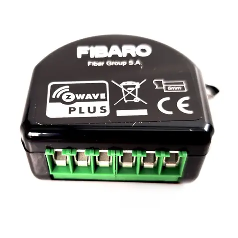 Fibaro Spínací reléový modul 2 (vstavaný) / 1x 2.5 kW / Z-Wave Plus