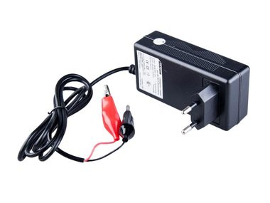 AVACOM Nabíjačka WILSTAR 6V 1.2A pre olovené AGM &amp; GEL akumulátory (4 - 16 Ah)