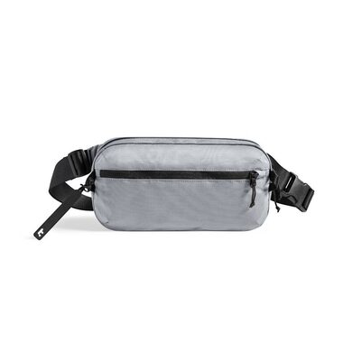 tomtoc Aviator T33 Chest Bag L šedá / kompaktná ľadvinka / 3.5l
