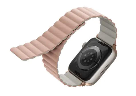 Uniq REVIX Reversible Magnetic remienok pre Apple Watch 45 &amp; 44 &amp; 42mm - BLUSH (ružovo-béžová)