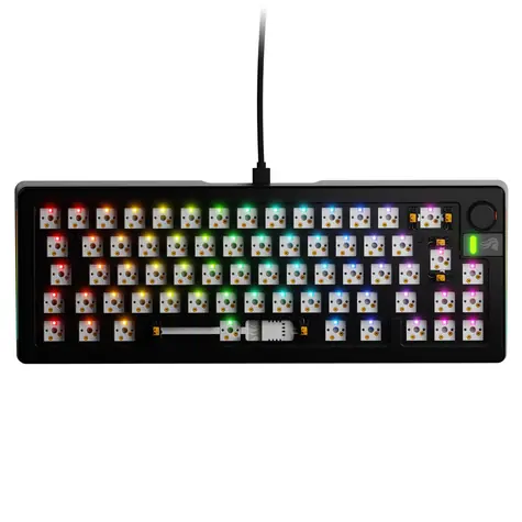 Glorious GMMK 3 Pre 65% barebone ISO čierna / herná 65% TKL / USB-C / bez spínačov / ISO layout / RGB / 1.4m