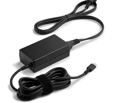 Poly B92SVAA USB-C 65W Adaptér s napájacím káblom