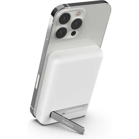 Belkin BOOST CHARGE MagSafe Magnetická Bezdrôtová PowerBanka so stojanom 5000mAh biela / 10W / USB-C