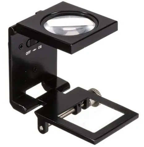 Kónus Linen Tester 55x50mm / Stolová Lupa / 6x / LED