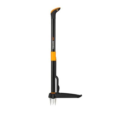Fiskars Xact Vytrhávač buriny / 100 cm