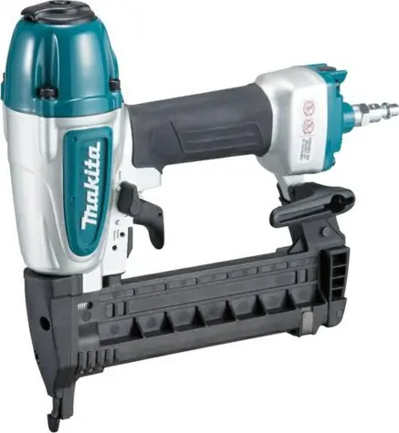 Makita AT638A / Pneu Sponkovačka / Tlak 4.9 - 8.3 bar / Dĺžka spôn 15 - 38 mm / šírka 6.35 mm