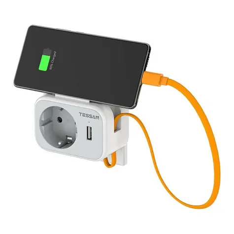 Tessan TS-332-DE biela / Rozbočka do zásuvky / 1x AC / 1x USB-A / 1x USB-C