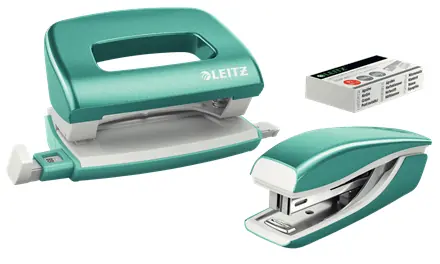 Leitz WOW Set mini zošívačky a dierovačky ľadovo modrá / zošívanie: až 10 listov