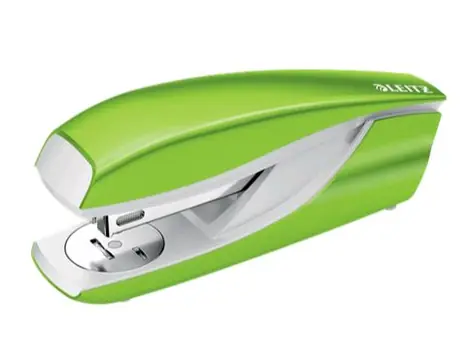 Leitz NeXXt WOW 5502 Stolová zošívačka zelená / 3 mm / až 30 listov / P3 24|6 &amp; P3 26|6