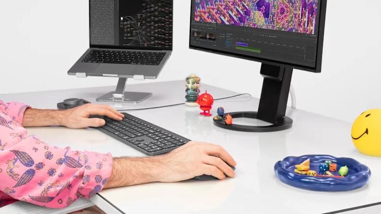 Logitech Master MX 4 | Větší koncentrace s hlučností klikání sníženou o 90%*